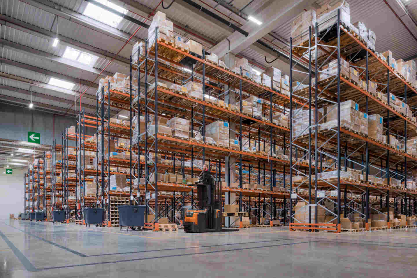 Toyota Optio en inventario | Gestión del stock obsoleto: Indicadores clave para mantener un almacén rentable y optimizarlo | Toyota Material Handling