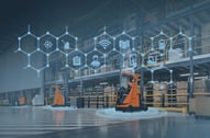 Ejemplo de gestión de flotas de carretillas elevadoras | Operarios trabajando con preparadores de pedidos Optio de Toyota