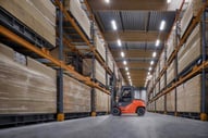 Traigo 80 en el almacén| Capacidad de almacenes: ¿Qué es y cómo calcularla?| Toyota Material Handling